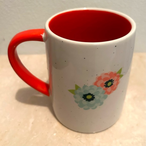 Tag “Choose Joy” mug. - Picture 5 of 7